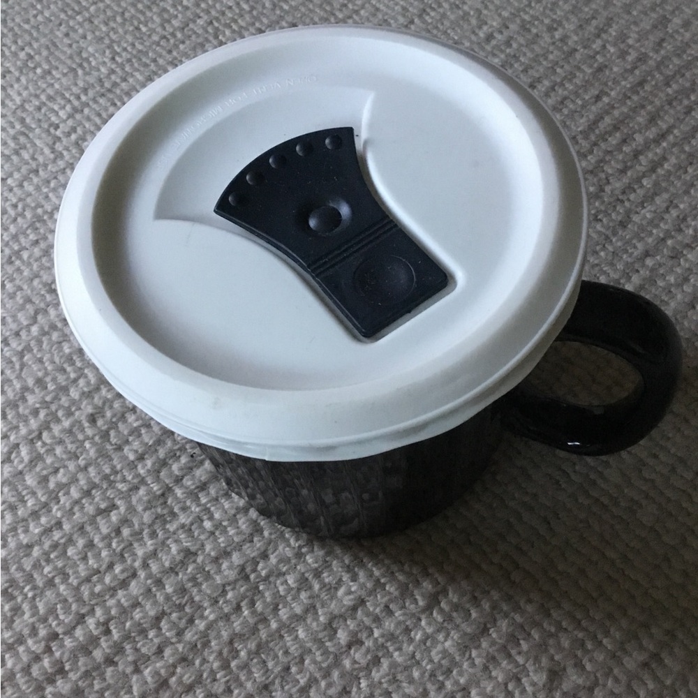 Corningware Black Ceramic Mug with White Silicone Travel Lid